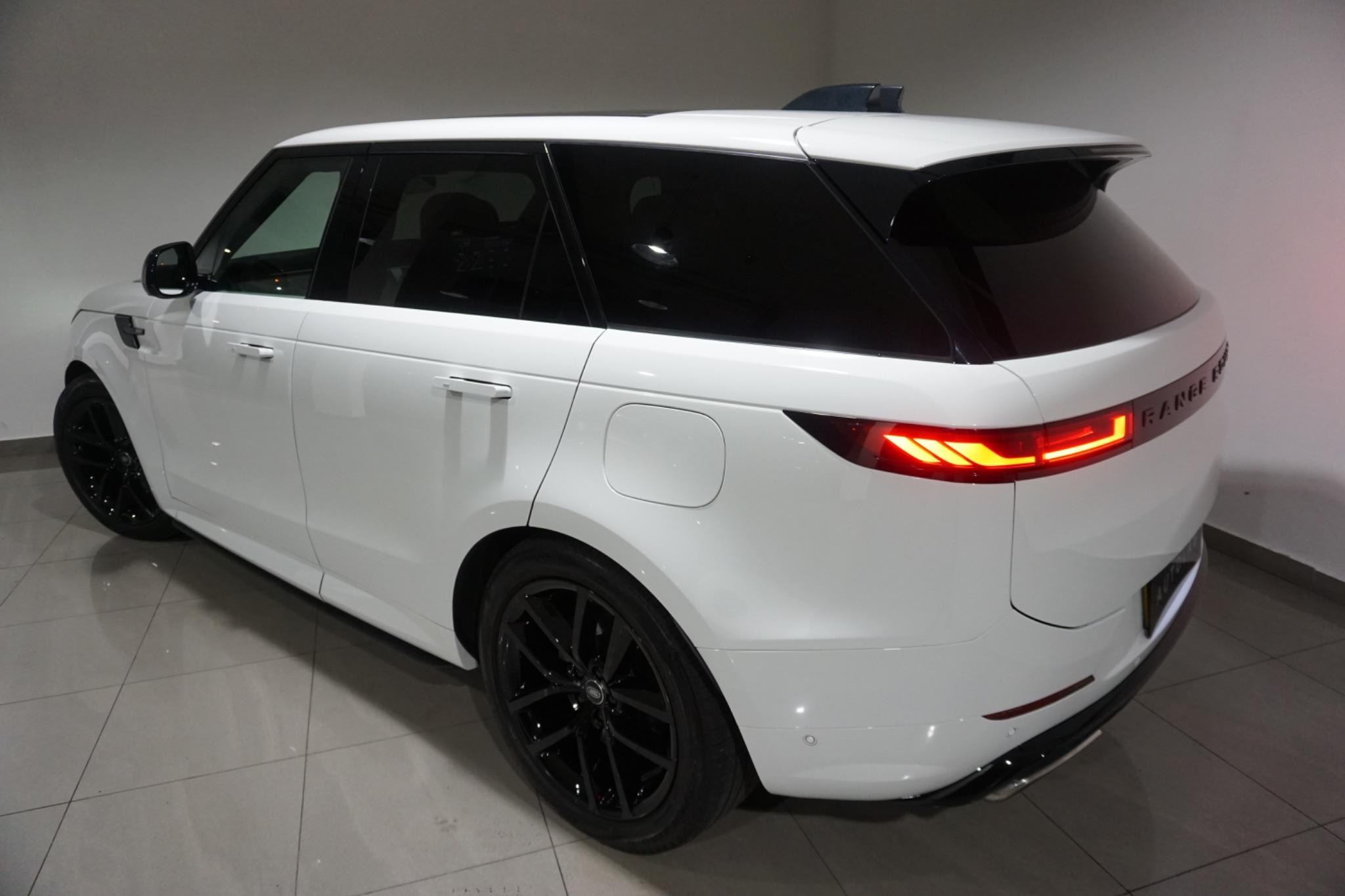 Land Rover Range Rover Sport 3.0 P440e 38.2kWh Dynamic SE Auto 4WD Euro 6 (s/s) 5dr